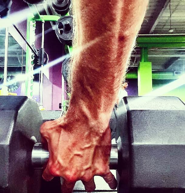 4 Ways To Improve Your Grip Strength For Big Lifts